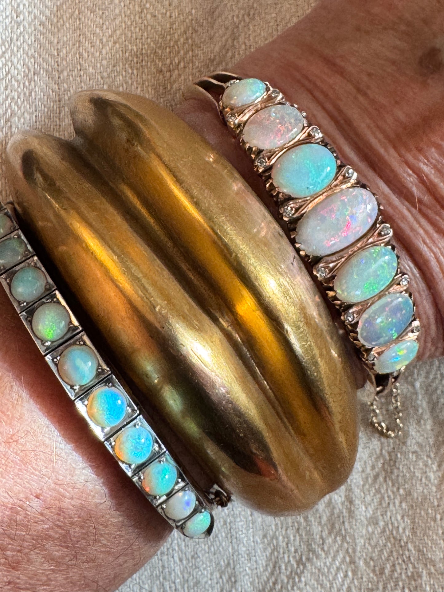 Lovely Bracelet with Round Opals