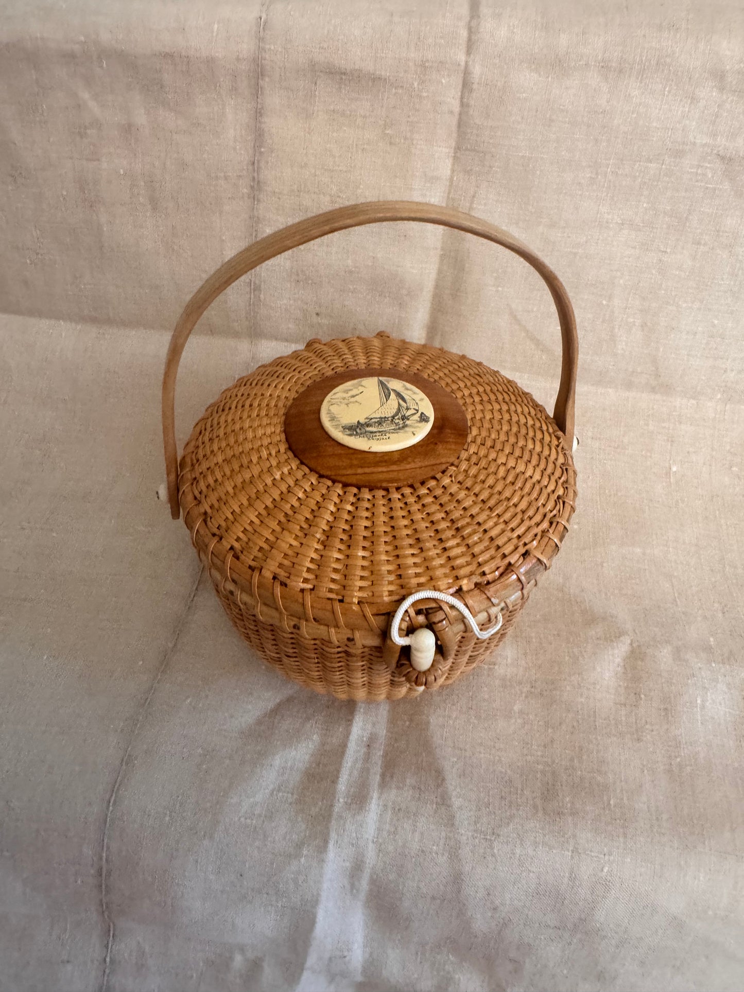 Medium Round Basket with Repro Scrimshaw Chesapeake Sailing Scene