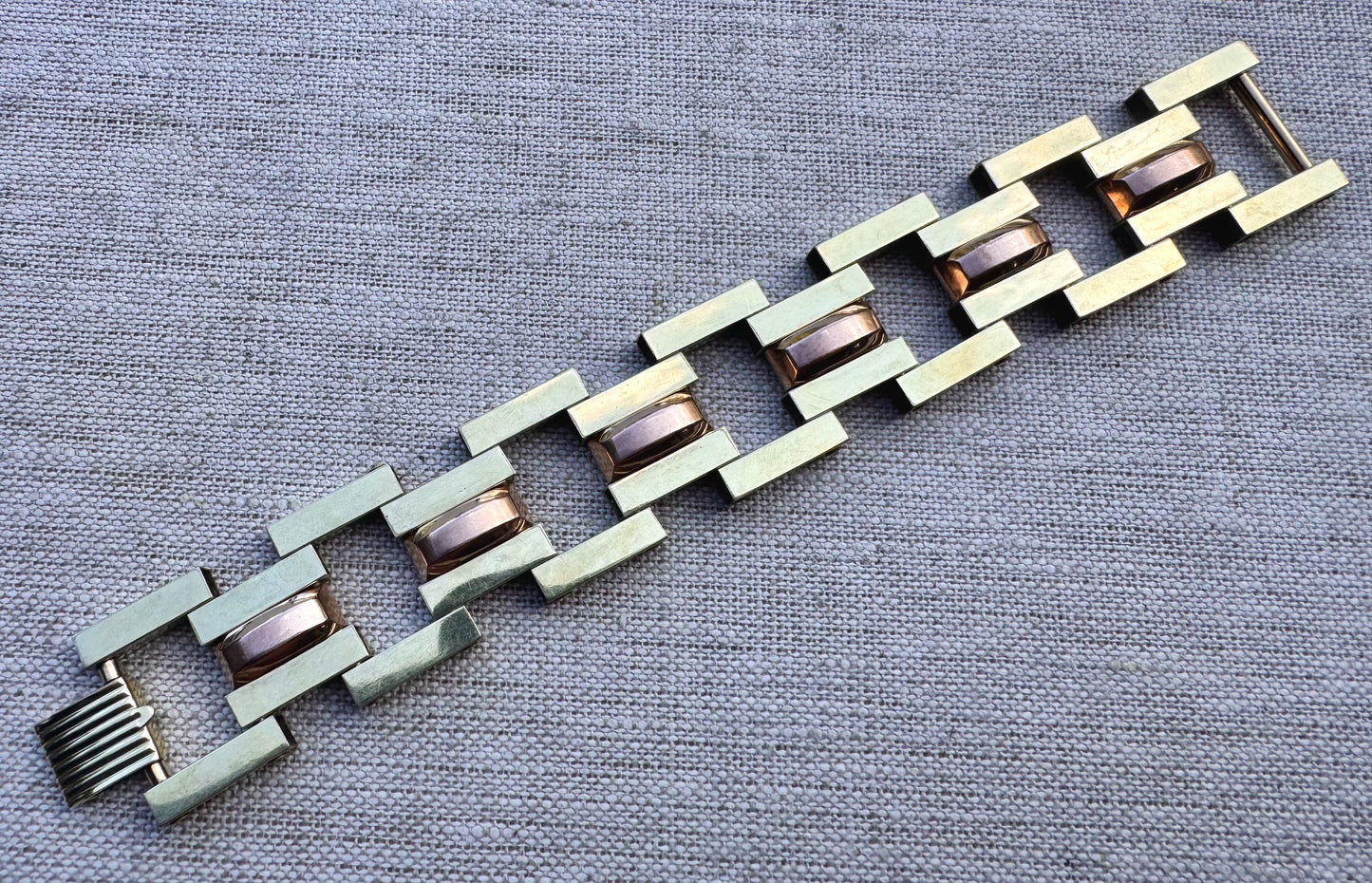 Retro Bi-Color Tank Track Bracelet
