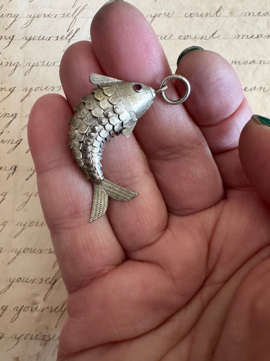 MEDIUM Antique Chinese Extremely Wiggly Articulated Silver Fish G