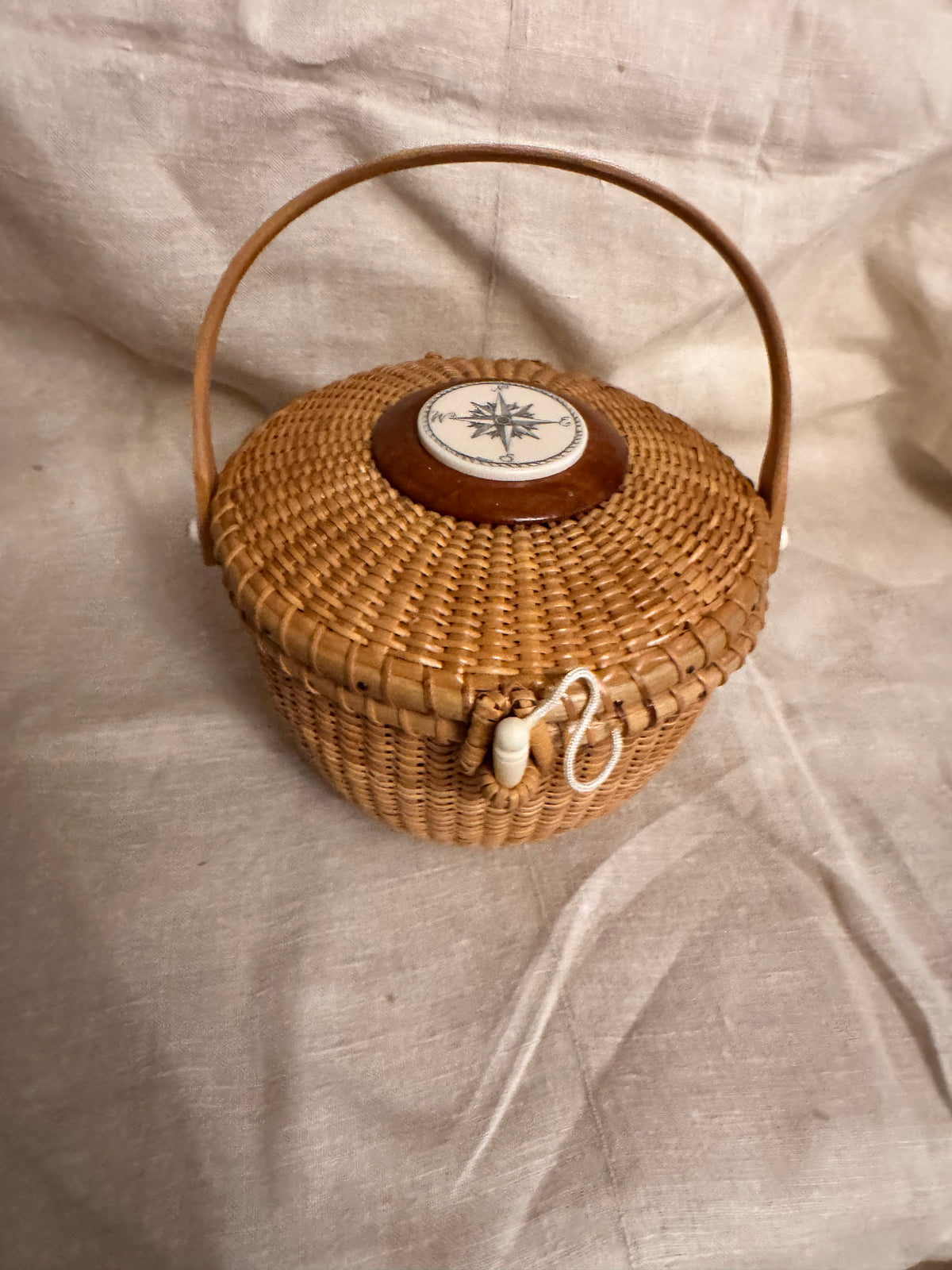 Medium Round Basket with Reproduction Scrimshaw Compass Rose