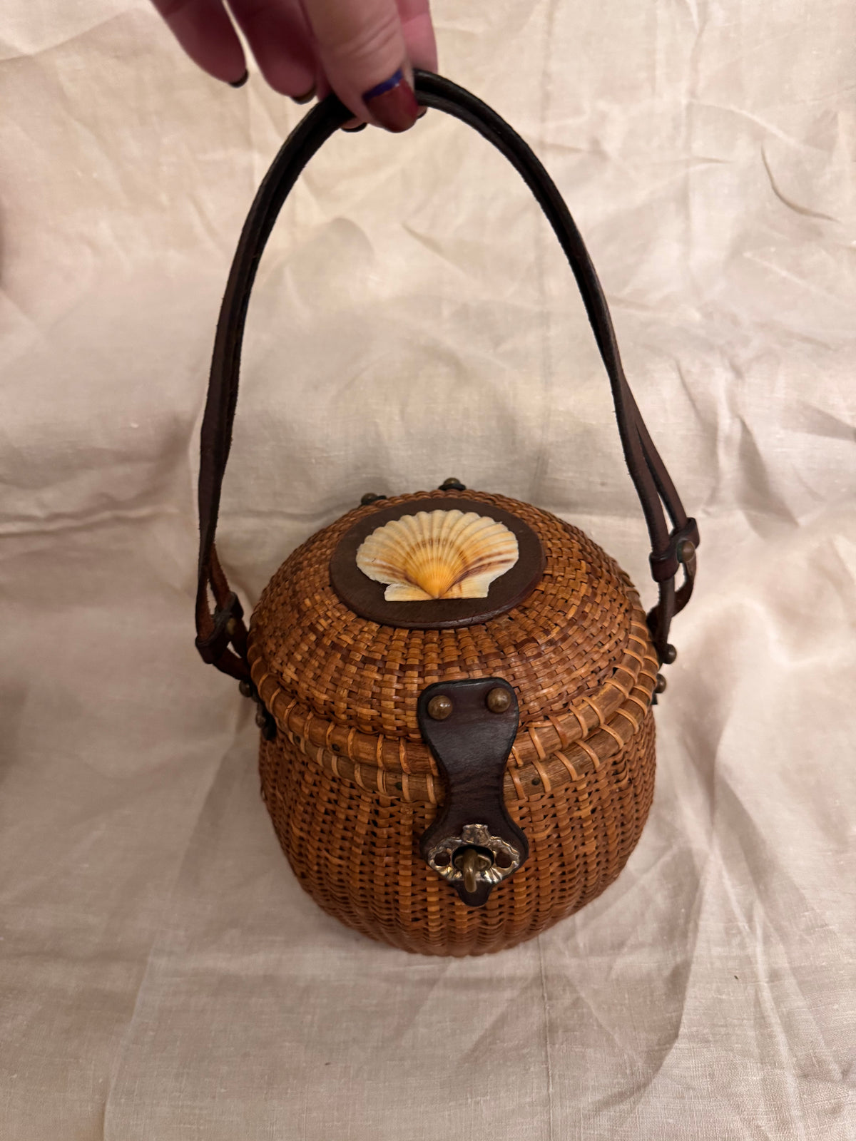 Rare Older Lightship Basket with Real Scallop Shell