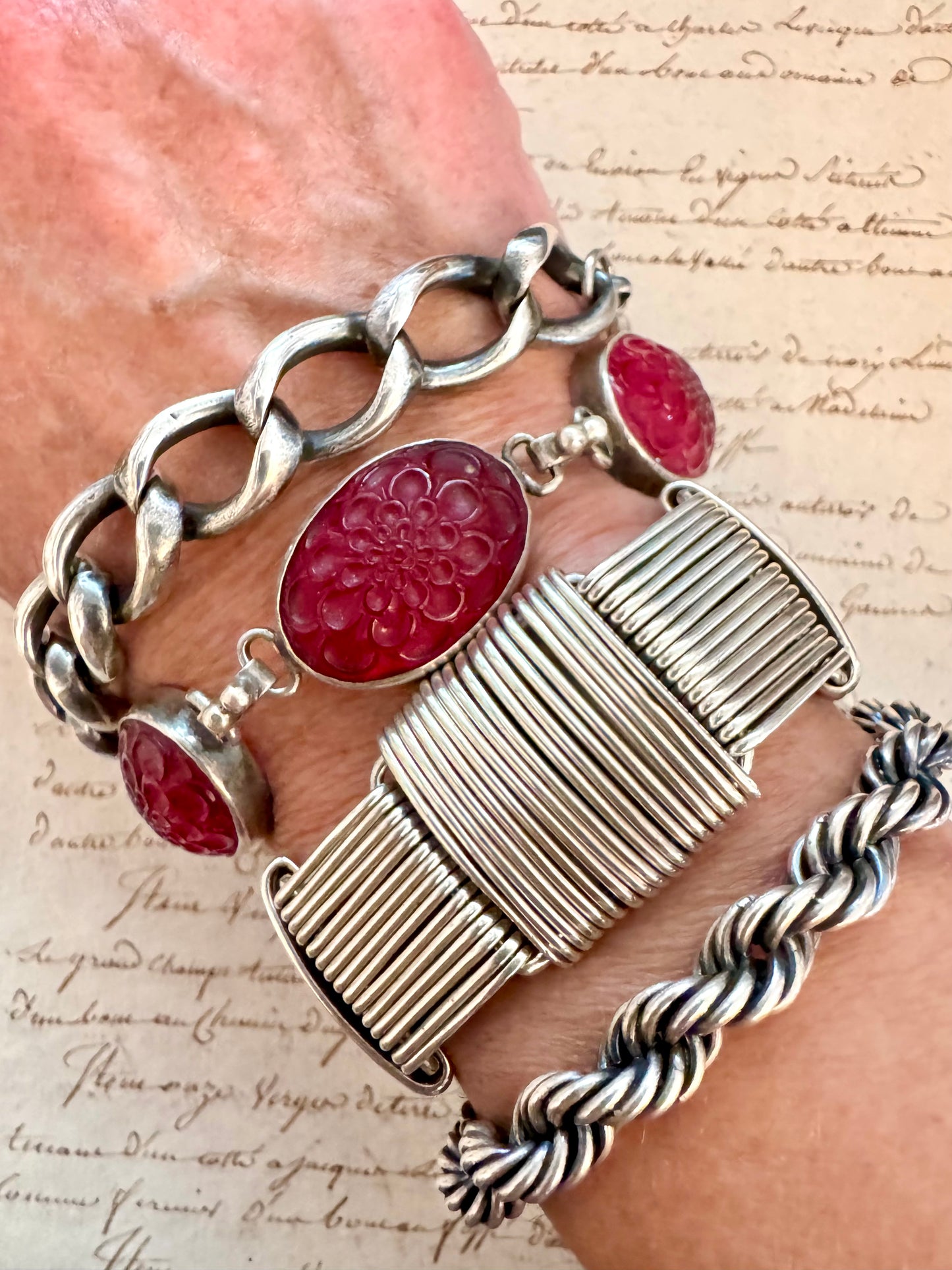 Beautiful Vintage silver bracelet with red poured glass floral cabochons