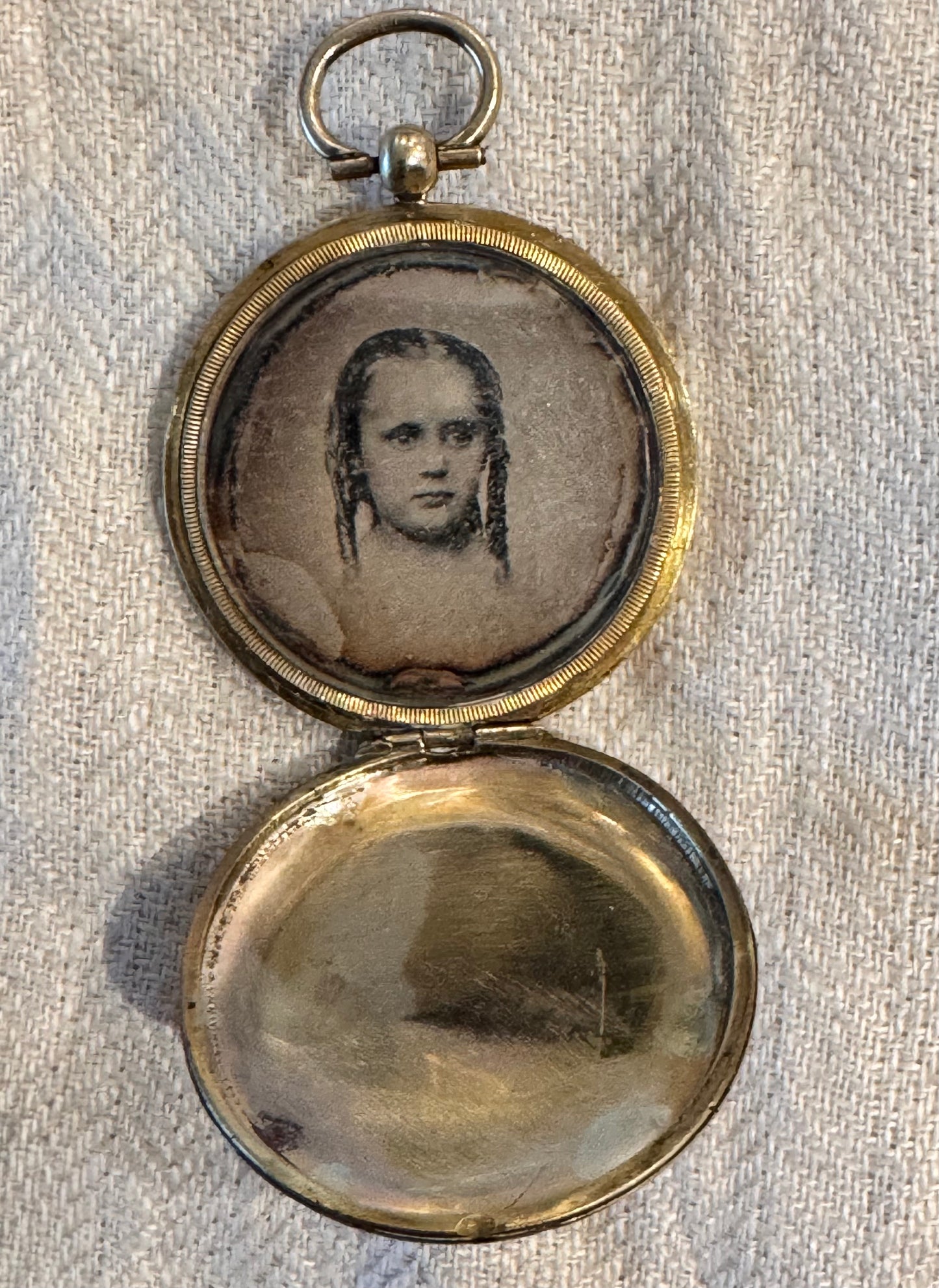 Exquisite Victorian Engraved and Engine Turned Locket with Daguerreotype