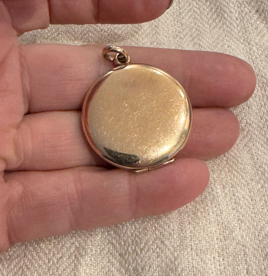 Perfectly Plain 14k Gold Cased Locked